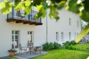 Фото номера Двухместный номер с 1 кроватью и балконом Отель Pałac Łomnica - Karkonosze / Riesengebirge г. Еленя-Гура 7